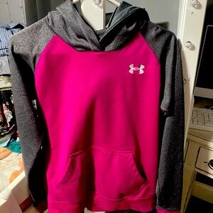 WOMENS UNDER ARMOUR HOODY